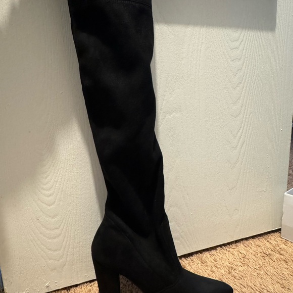 Steve Madden boot - Picture 2 of 3